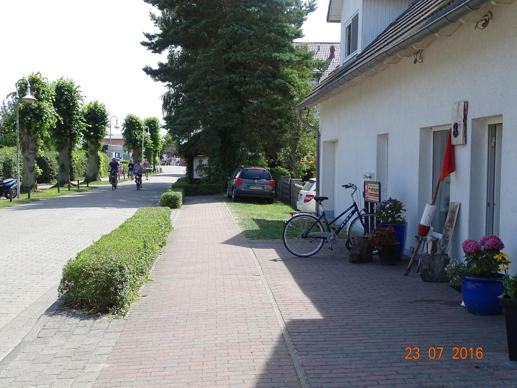 Galerie Am Hafen Apartment Zingst Bagian luar foto